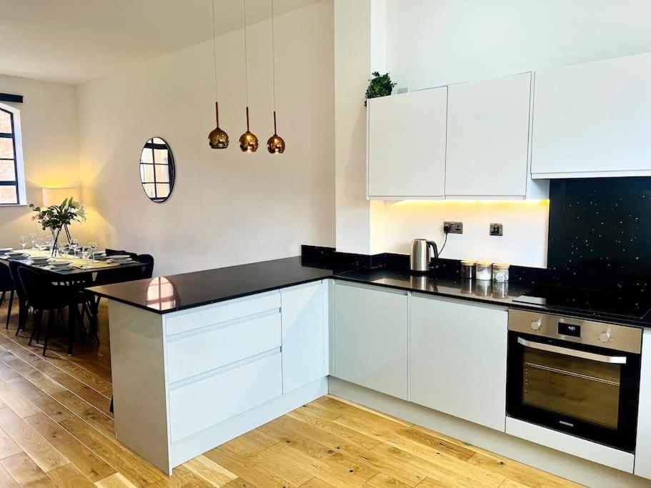 Twilight House -Wyndale Living- B'Ham Jq Townhouse Villa Birmingham Dış mekan fotoğraf